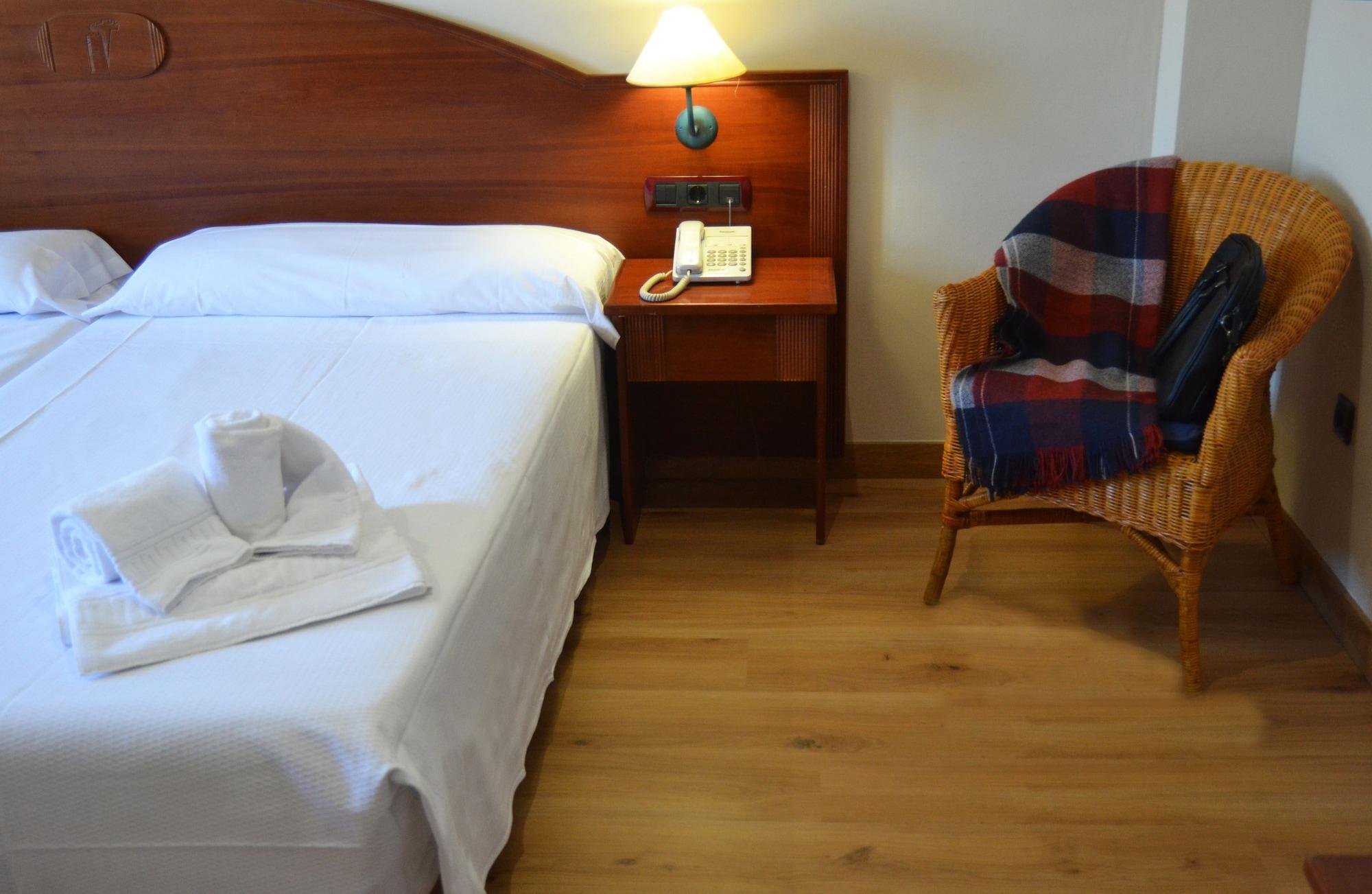 Reyes Ziries Hotel 3*